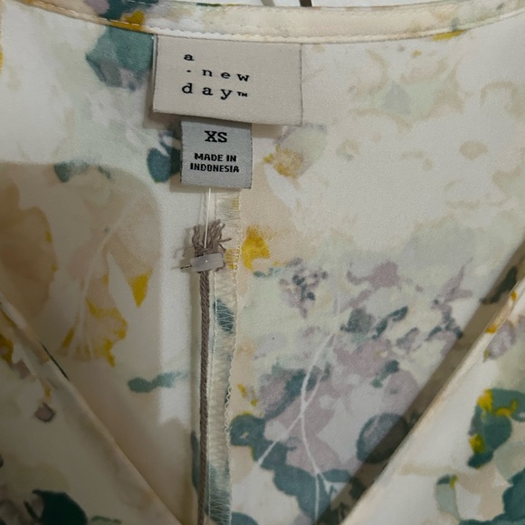 NWT A.NEW.DAY Women's Floral Short Sleeve Ruffle Hem DressㅣSize XSㅣMiniㅣNWT - Picture 5 of 7